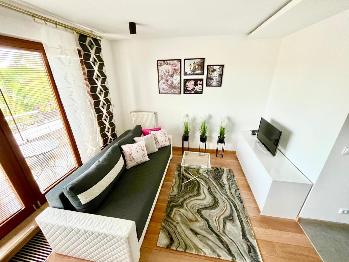 Apartament Studio Platan 斯维诺乌伊希切 外观 照片