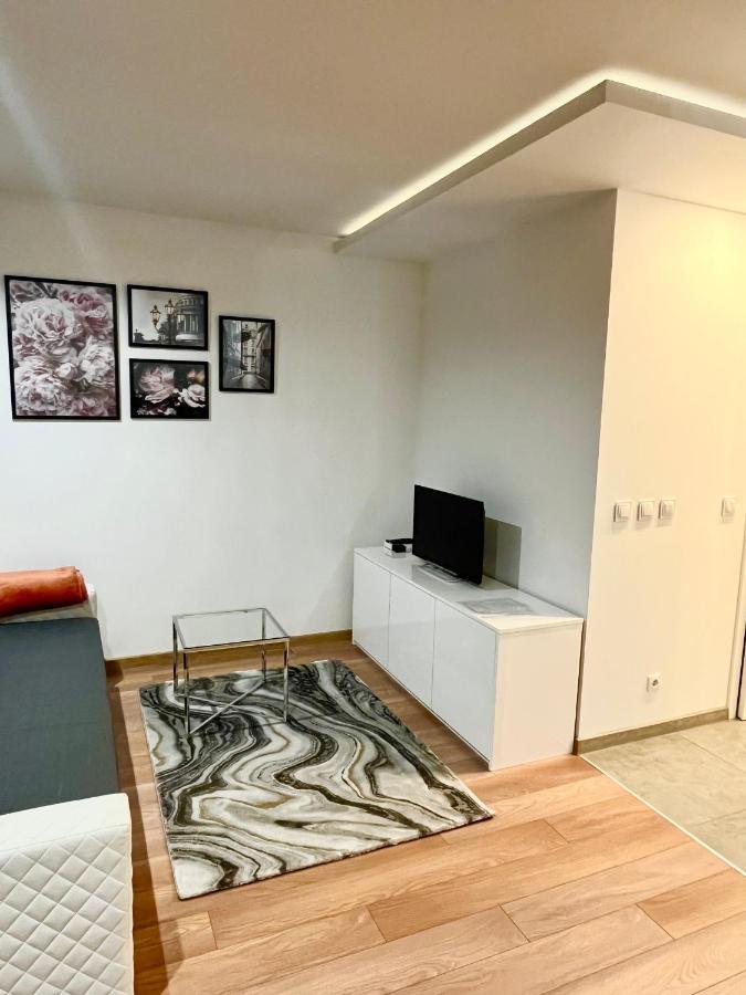 Apartament Studio Platan 斯维诺乌伊希切 外观 照片