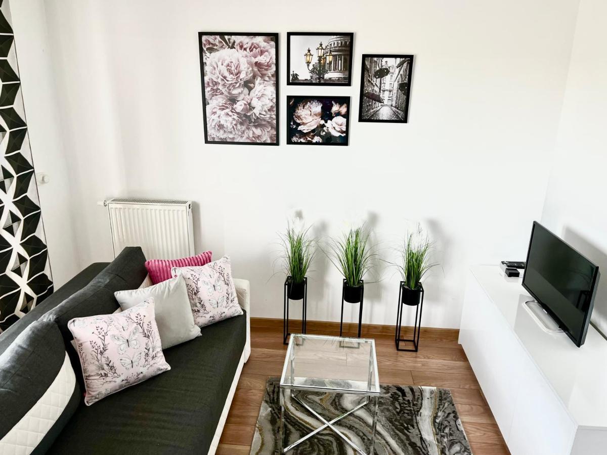 Apartament Studio Platan 斯维诺乌伊希切 外观 照片